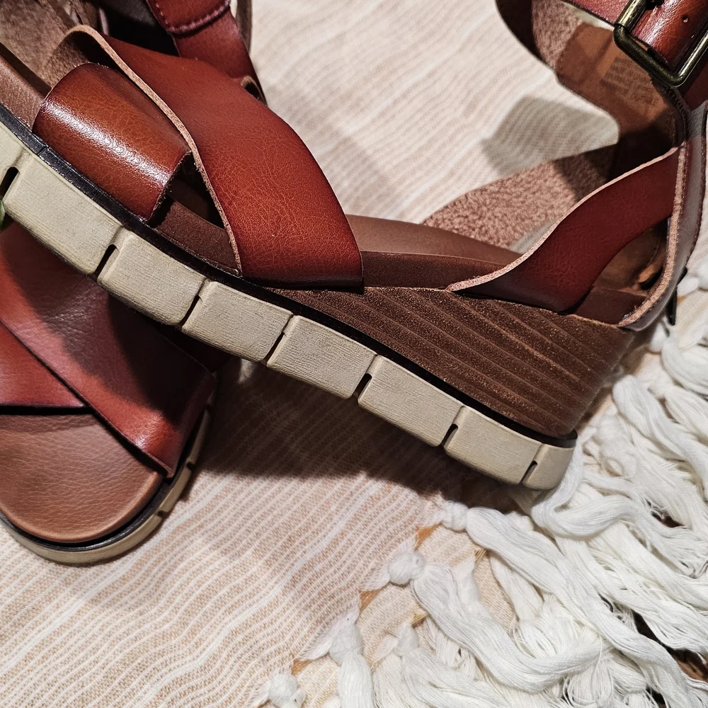 MIA Brown Leather Sandals